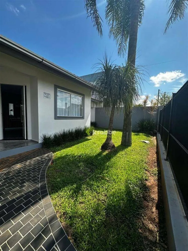Casa, 4 quartos, 210 m² - Foto 2