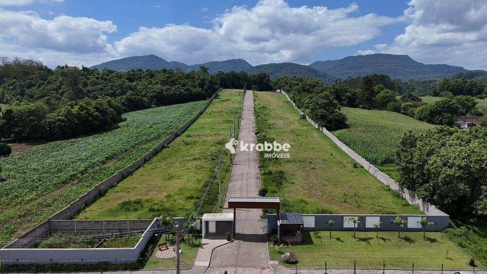 Loteamento e Condomínio, 250 m² - Foto 1