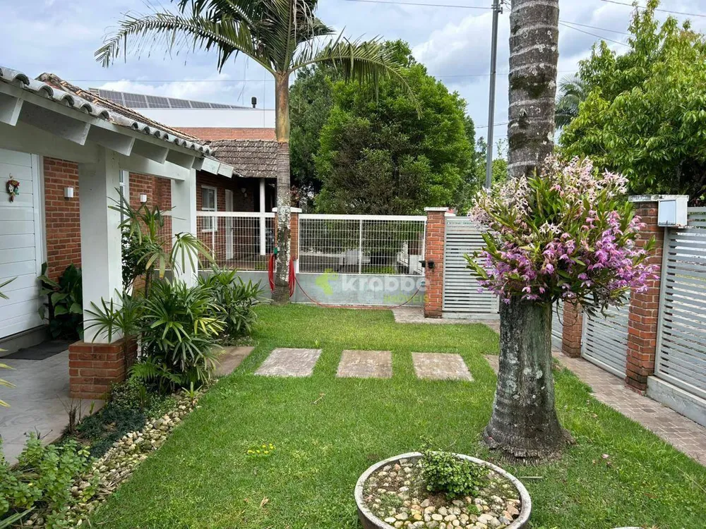 Casa, 3 quartos, 128 m² - Foto 2