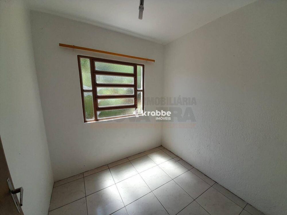Casa à venda com 3 quartos, 179m² - Foto 9