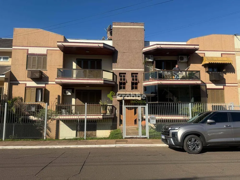 Apartamento, 3 quartos, 122 m² - Foto 1
