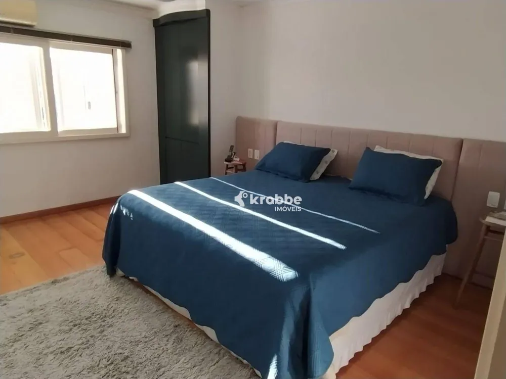 Casa, 3 quartos, 250 m² - Foto 13