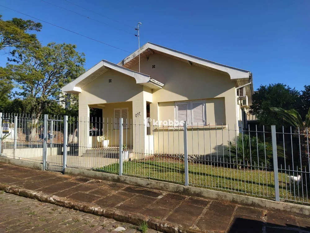 Casa, 3 quartos, 165 m² - Foto 1