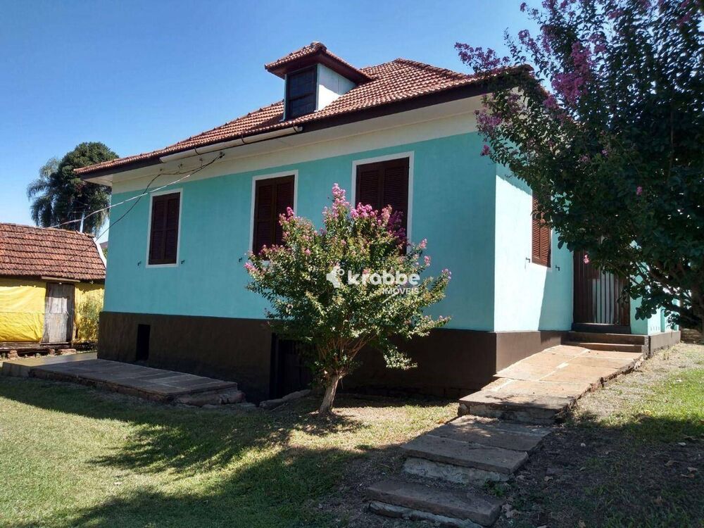 Chácara, 3 quartos, 3084 m² - Foto 2