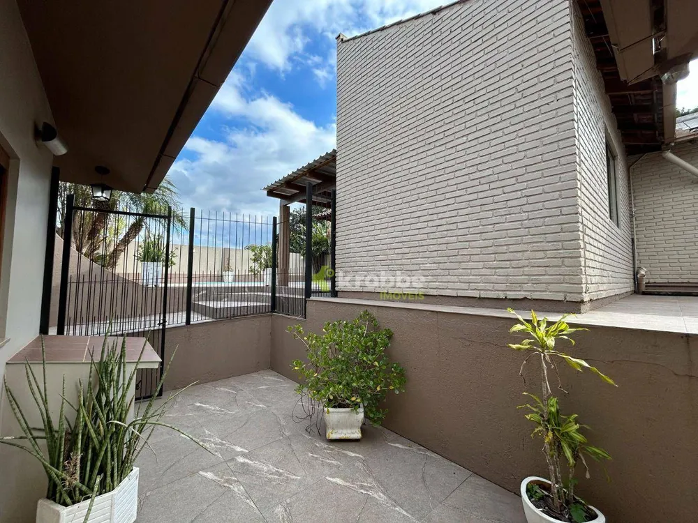 Casa, 4 quartos, 247 m² - Foto 12