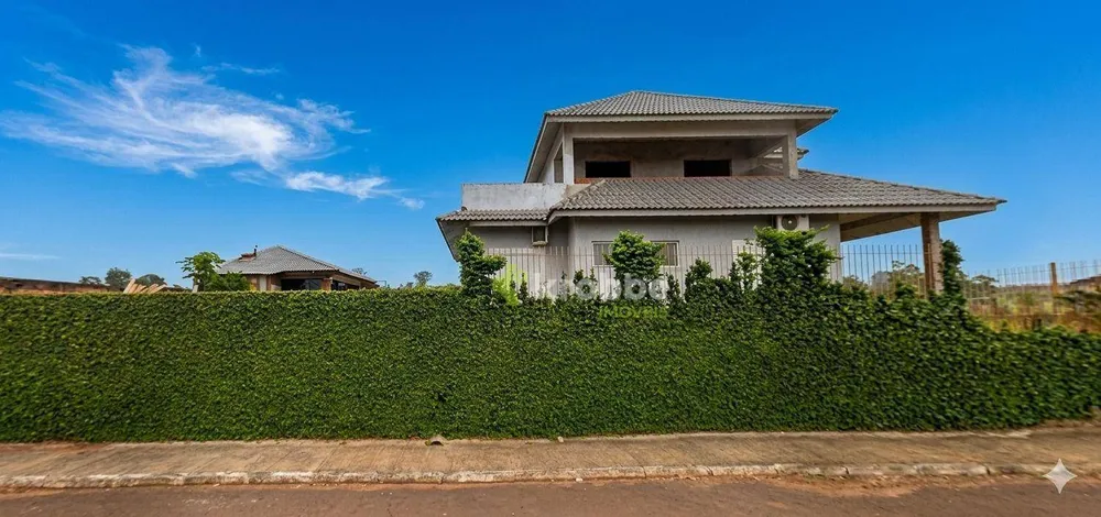 Casa, 4 quartos, 252 m² - Foto 2