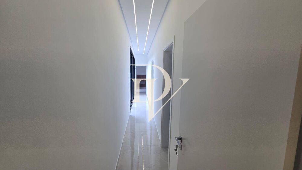 Casa de Condomínio à venda com 3 quartos, 181m² - Foto 4