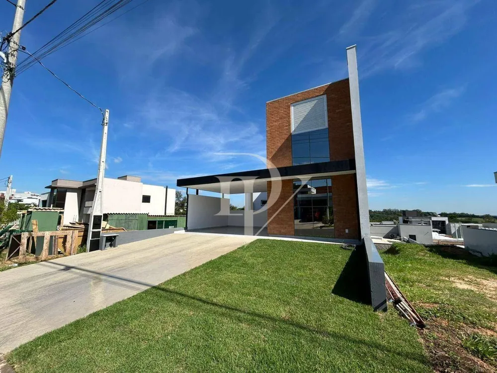 Sobrado, 3 quartos, 198 m² - Foto 1