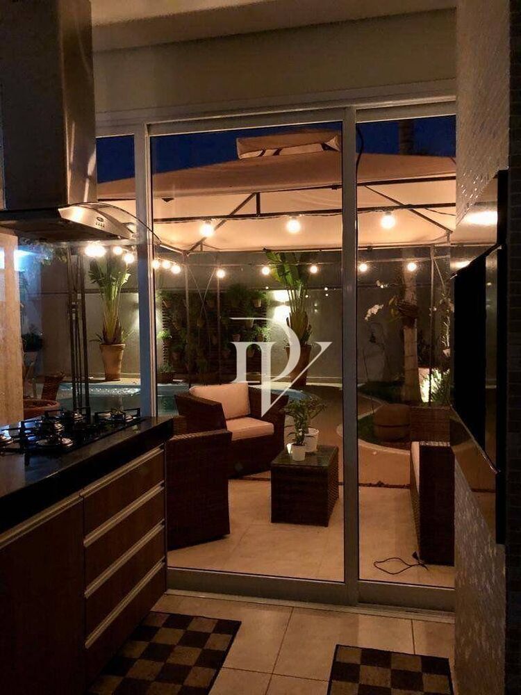 Sobrado, 4 quartos, 280 m² - Foto 1