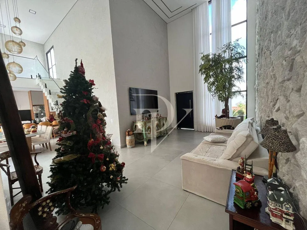 Sobrado, 3 quartos, 204 m² - Foto 2
