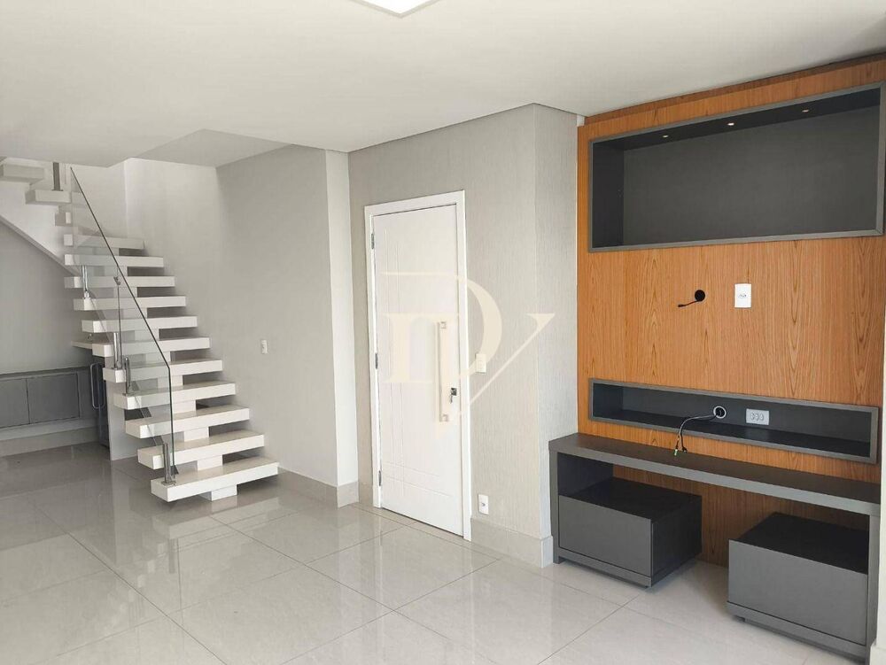 Apartamento à venda com 3 quartos, 229m² - Foto 3