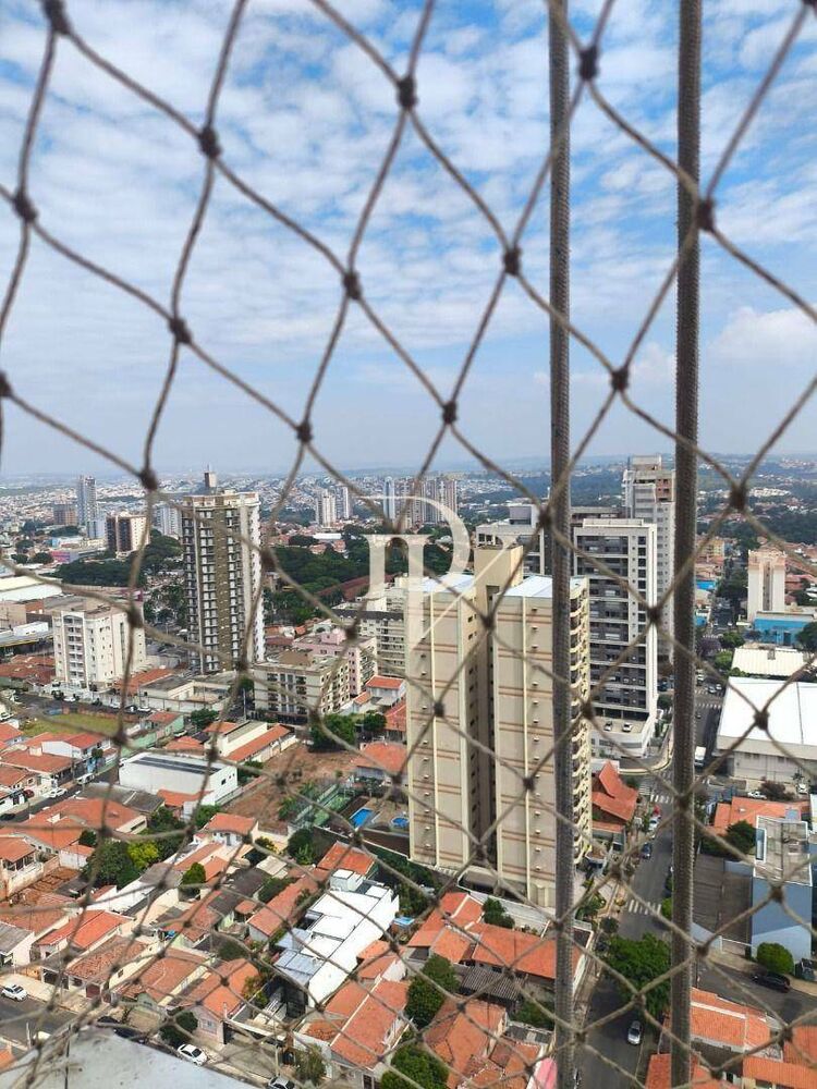 Apartamento à venda com 3 quartos, 229m² - Foto 1