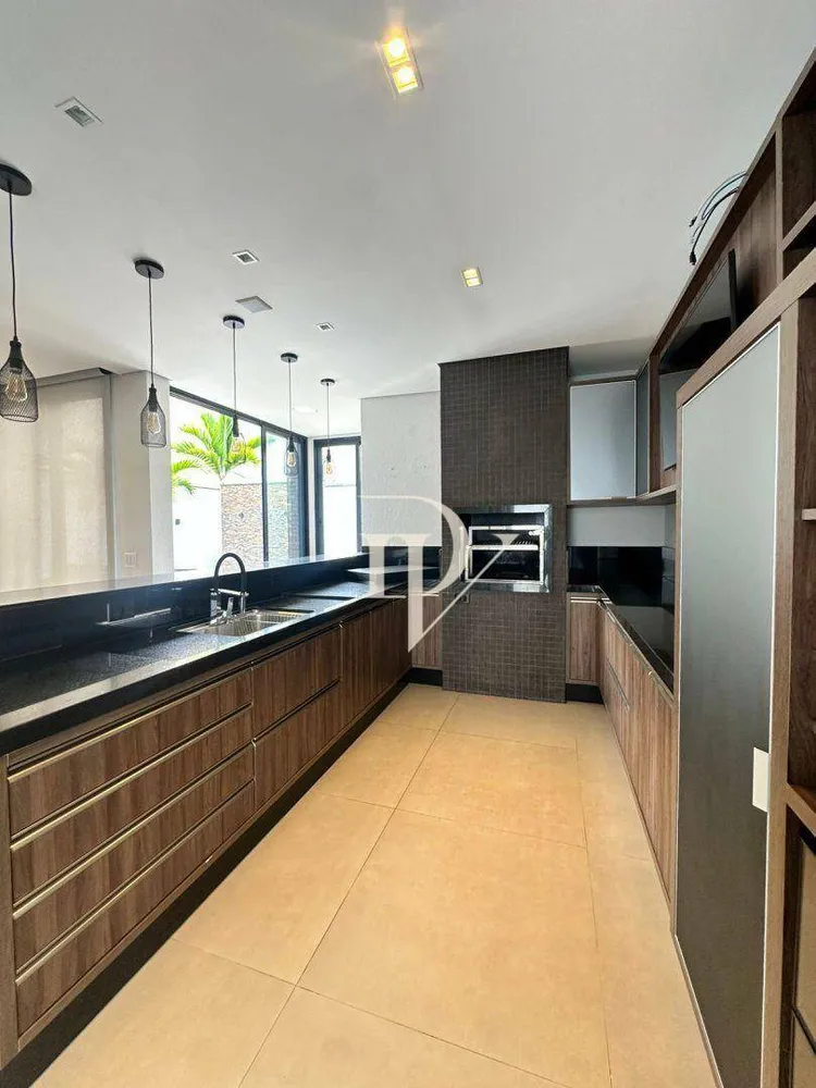 Sobrado, 3 quartos, 357 m² - Foto 10