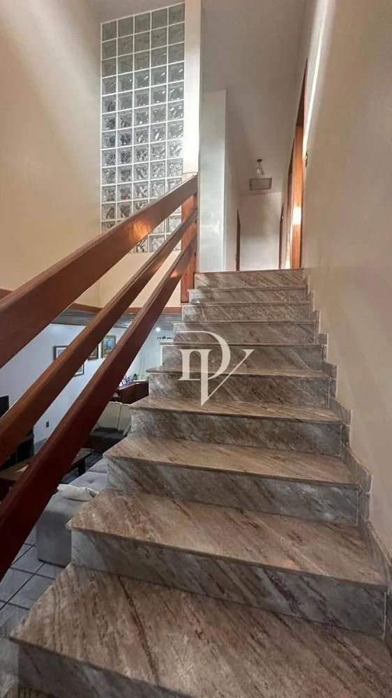 Casa, 3 quartos, 258 m² - Foto 9