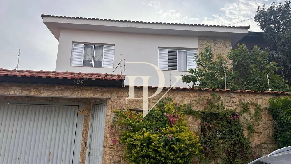 Casa, 3 quartos, 258 m² - Foto 1
