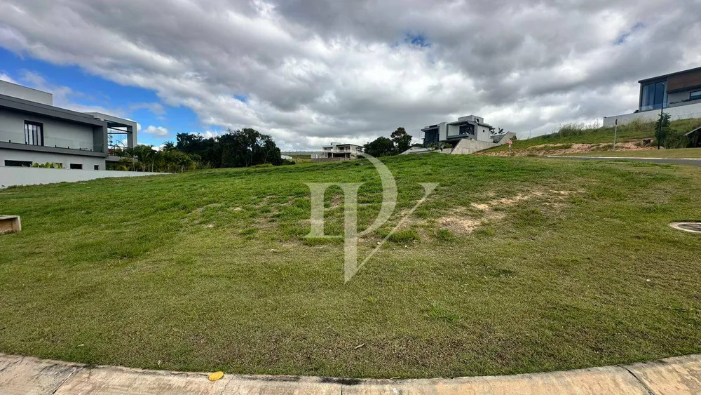 Loteamento e Condomínio, 600 m² - Foto 1