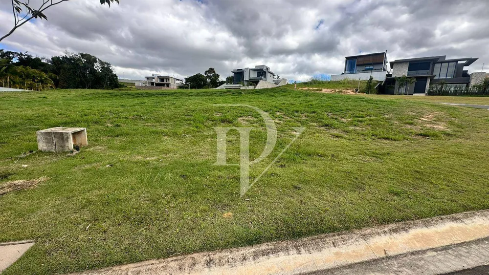 Loteamento e Condomínio, 600 m² - Foto 1