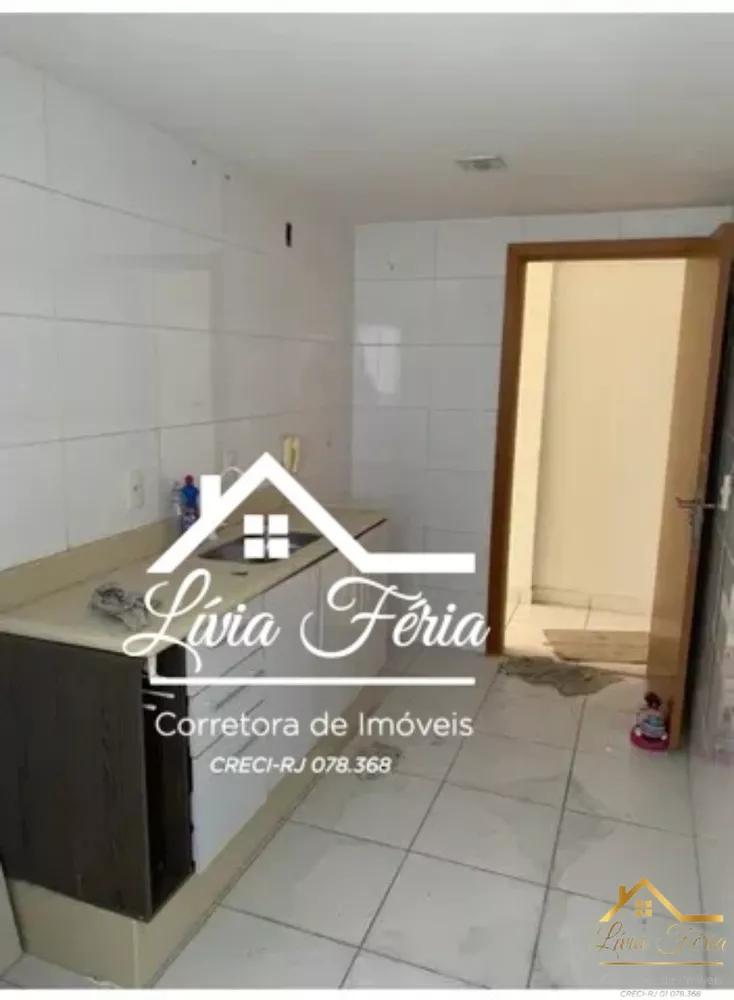 Apartamento à venda com 2 quartos, 70m² - Foto 4