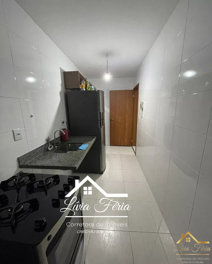 Apartamento à venda com 2 quartos, 62m² - Foto 4