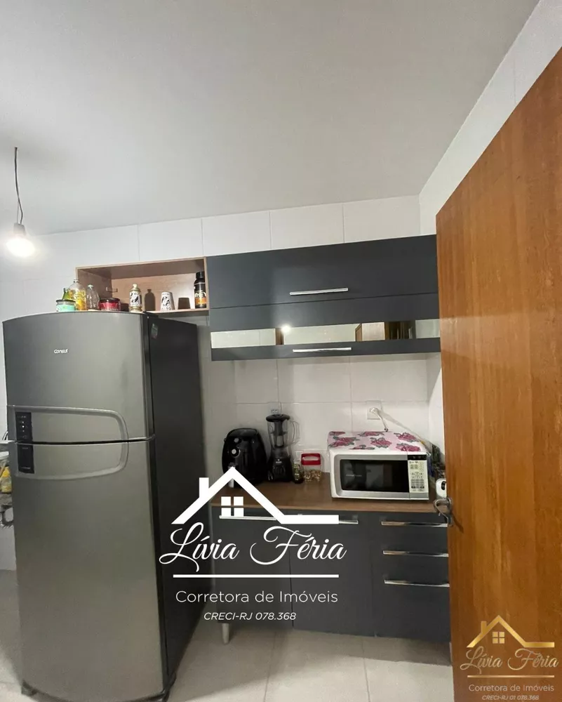 Apartamento à venda com 2 quartos, 62m² - Foto 3