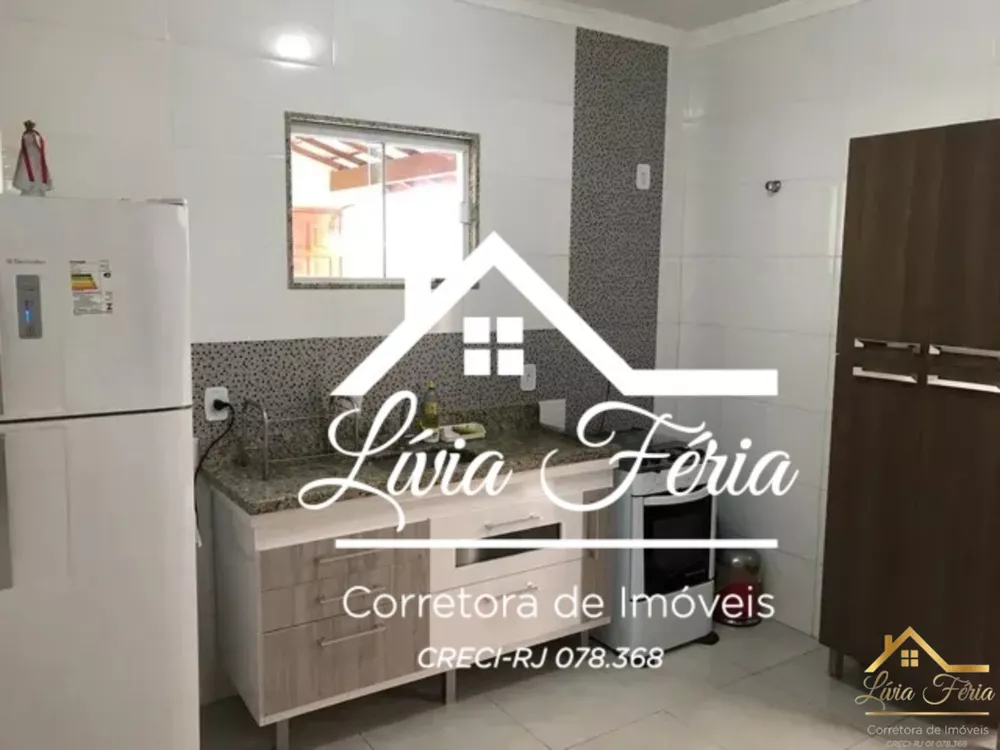 Casa à venda com 2 quartos, 90m² - Foto 4