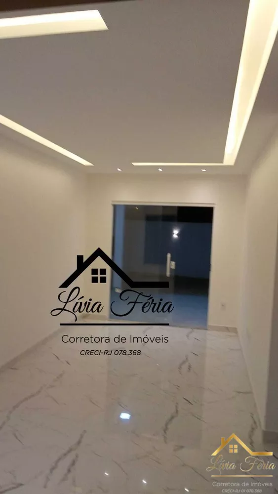 Casa à venda com 3 quartos, 140m² - Foto 1