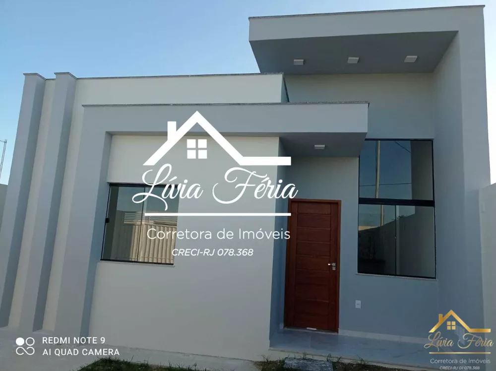 Casa à venda com 3 quartos, 88m² - Foto 1