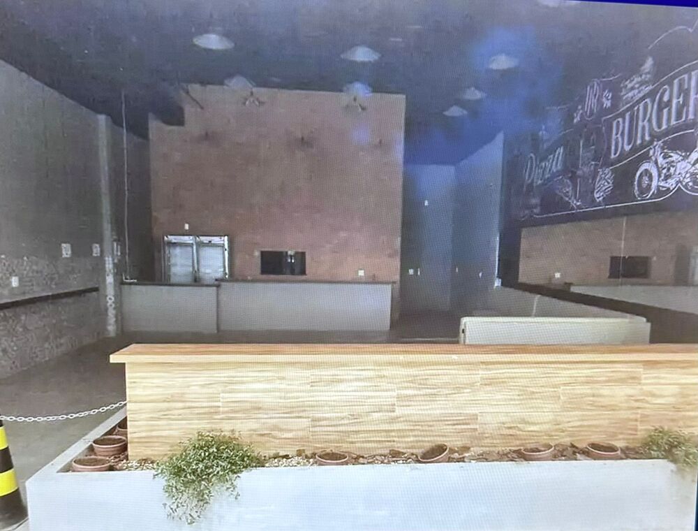 Conjunto Comercial-Sala à venda e aluguel com 1 quarto, 130m² - Foto 2