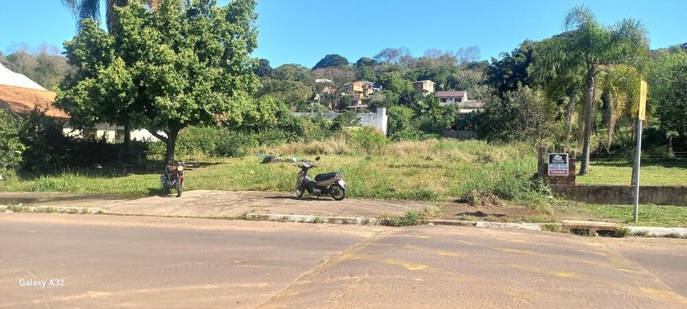 Terreno, 1054 m² - Foto 2