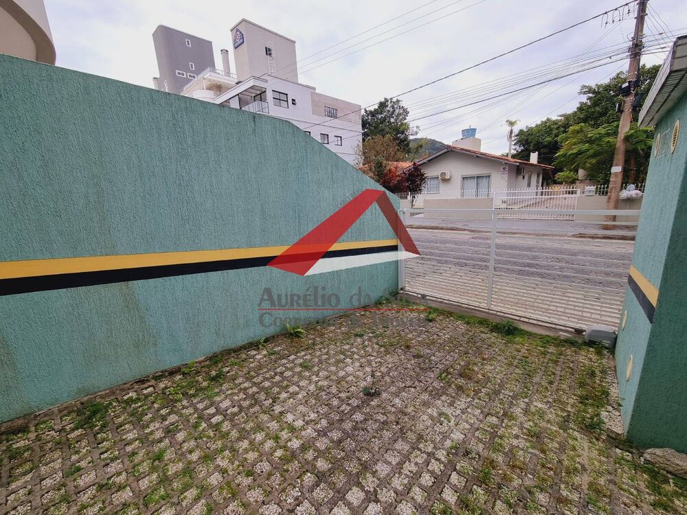 Apartamento à venda com 2 quartos, 75m² - Foto 8