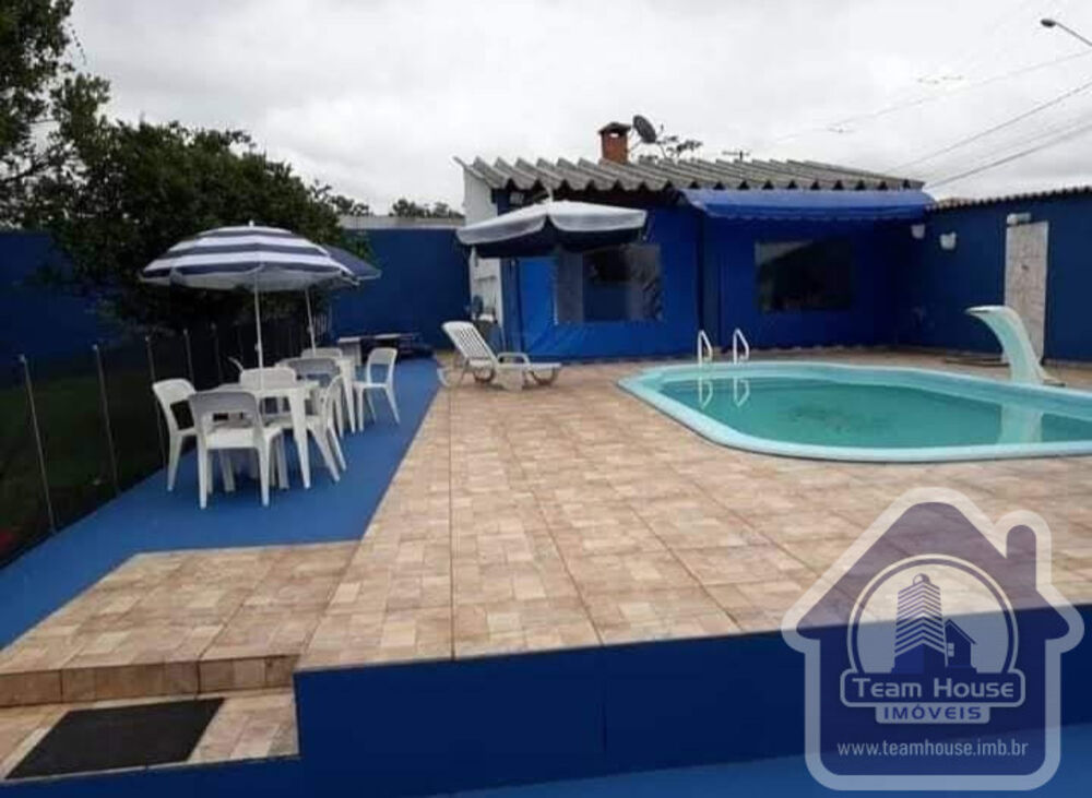 Chácara à venda com 4 quartos, 172m² - Foto 1