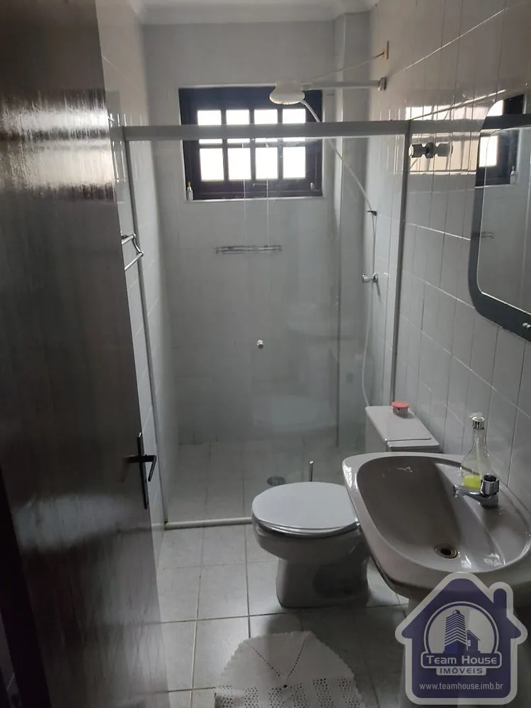 Sobrado, 3 quartos, 244 m² - Foto 4