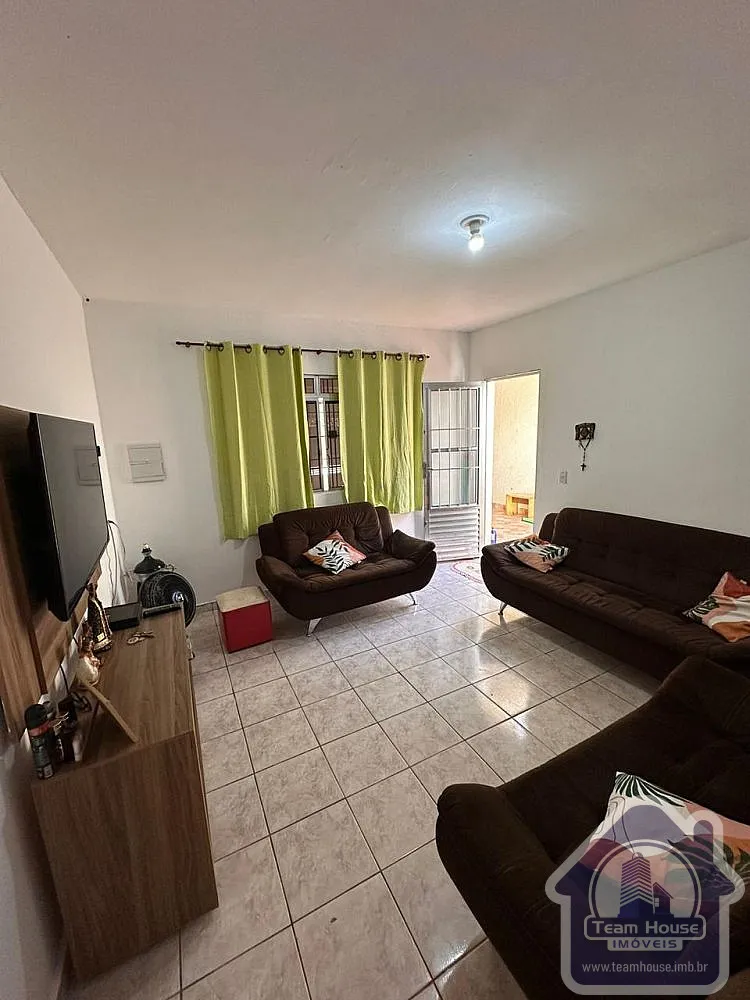 Casa, 3 quartos, 133 m² - Foto 1