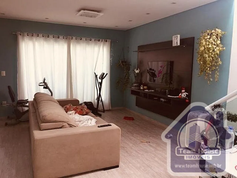Sobrado, 3 quartos, 236 m² - Foto 3