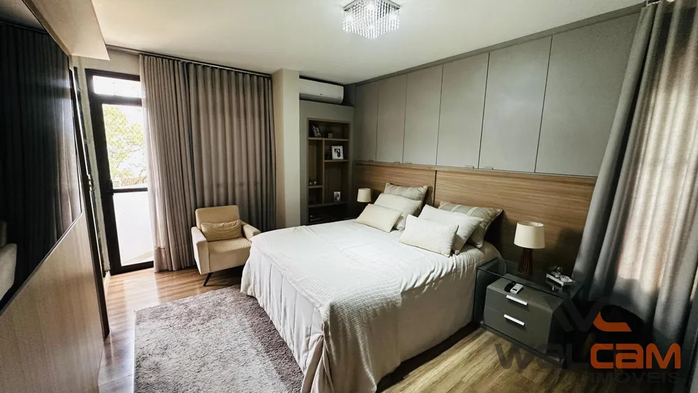 Apartamento, 3 quartos, 134 m² - Foto 2