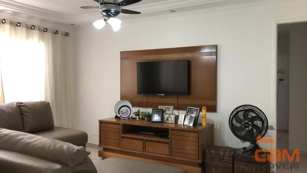 Casa, 3 quartos, 240 m² - Foto 3