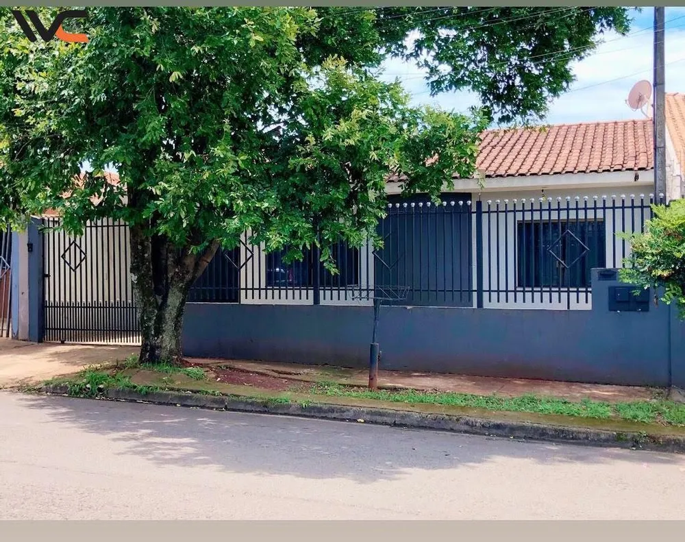 Casa, 5 quartos, 110 m² - Foto 1