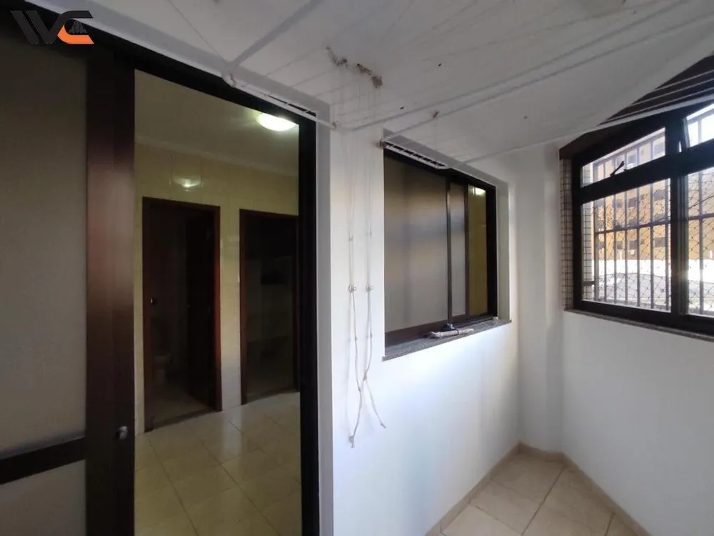 Apartamento, 3 quartos, 130 m² - Foto 4