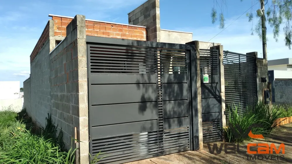Casa, 4 quartos, 122 m² - Foto 1