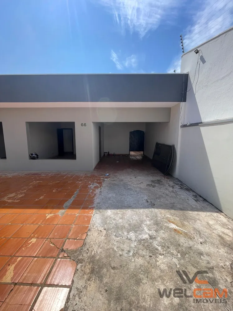 Casa, 3 quartos, 196 m² - Foto 2
