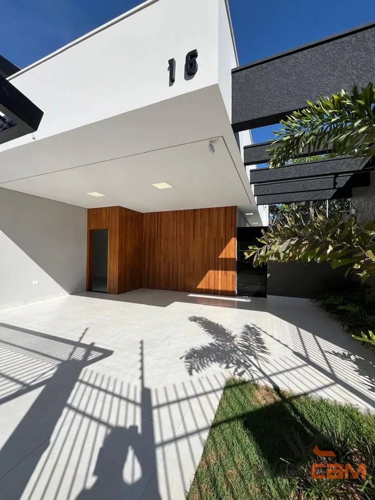 Casa, 3 quartos, 131 m² - Foto 1