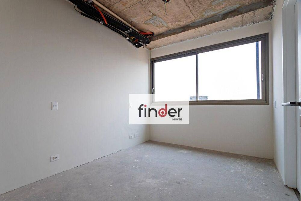 Apartamento à venda com 3 quartos, 232m² - Foto 3