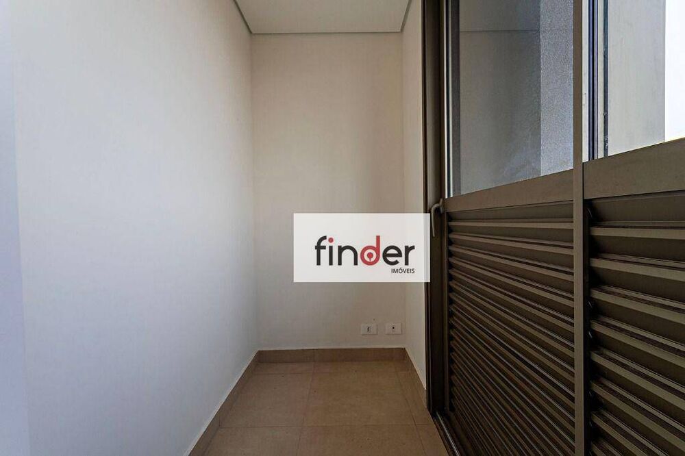 Apartamento à venda com 3 quartos, 232m² - Foto 4