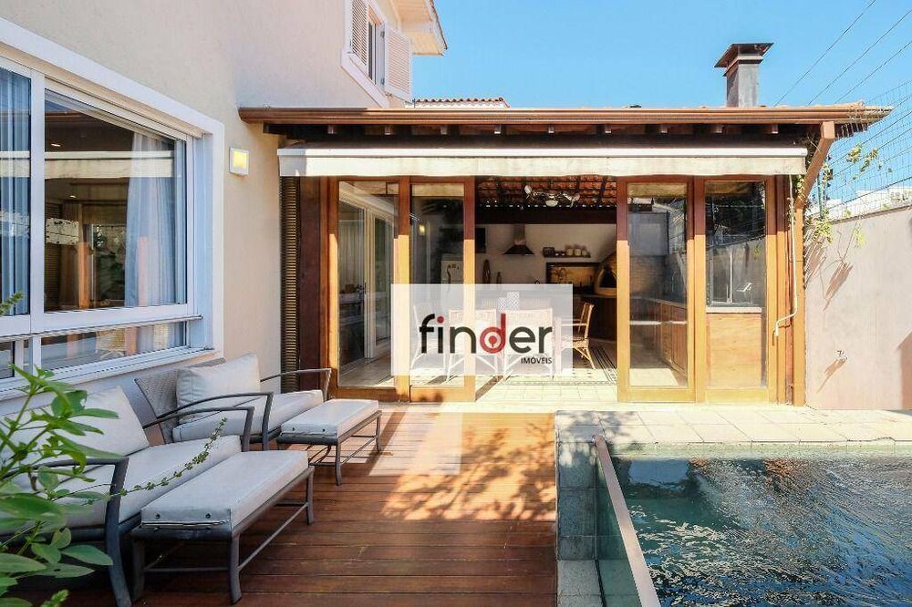 Casa à venda com 3 quartos, 361m² - Foto 8
