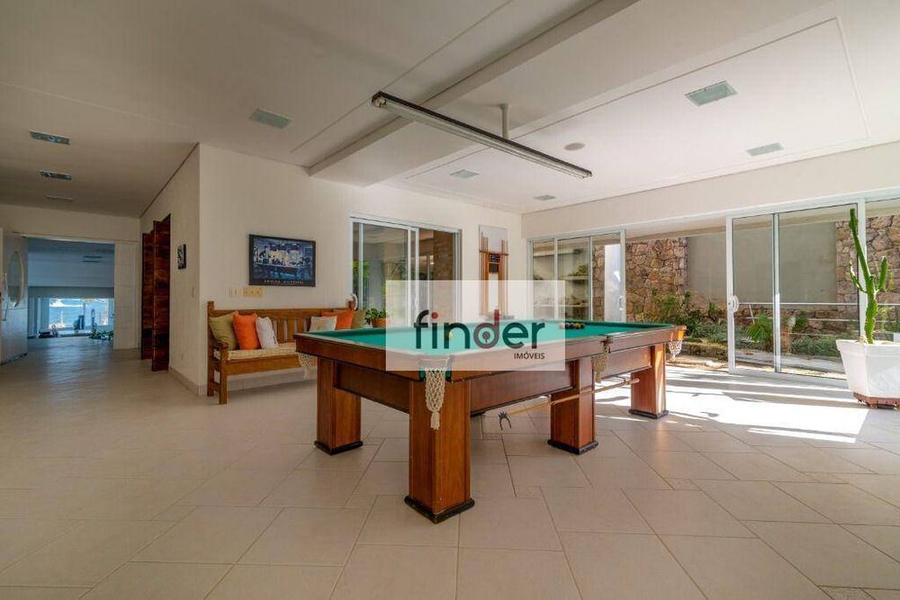 Casa, 10 quartos, 1411 m² - Foto 1