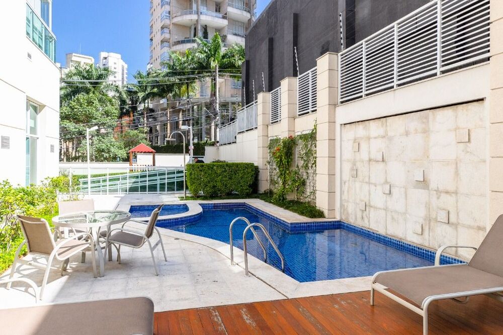 Apartamento, 3 quartos, 157 m² - Foto 2