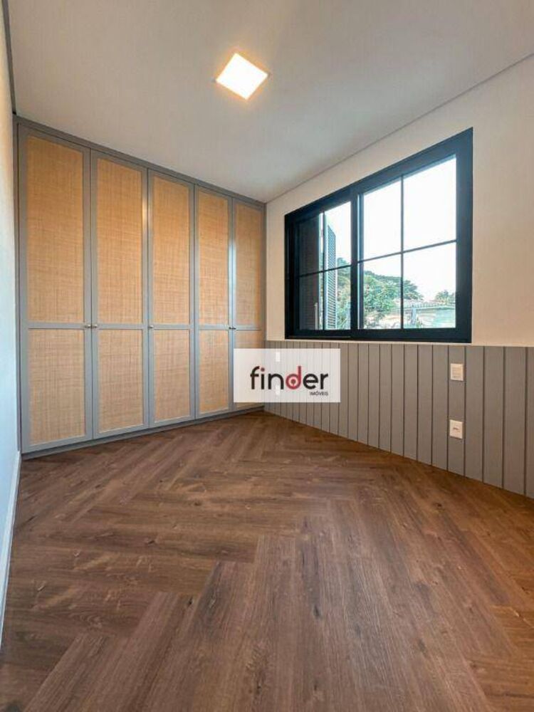 Casa, 3 quartos, 219 m² - Foto 15