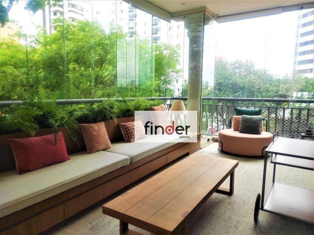 Apartamento, 3 quartos, 226 m² - Foto 3