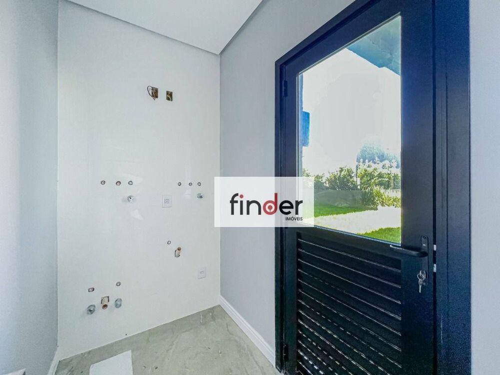 Casa à venda com 4 quartos, 220m² - Foto 4