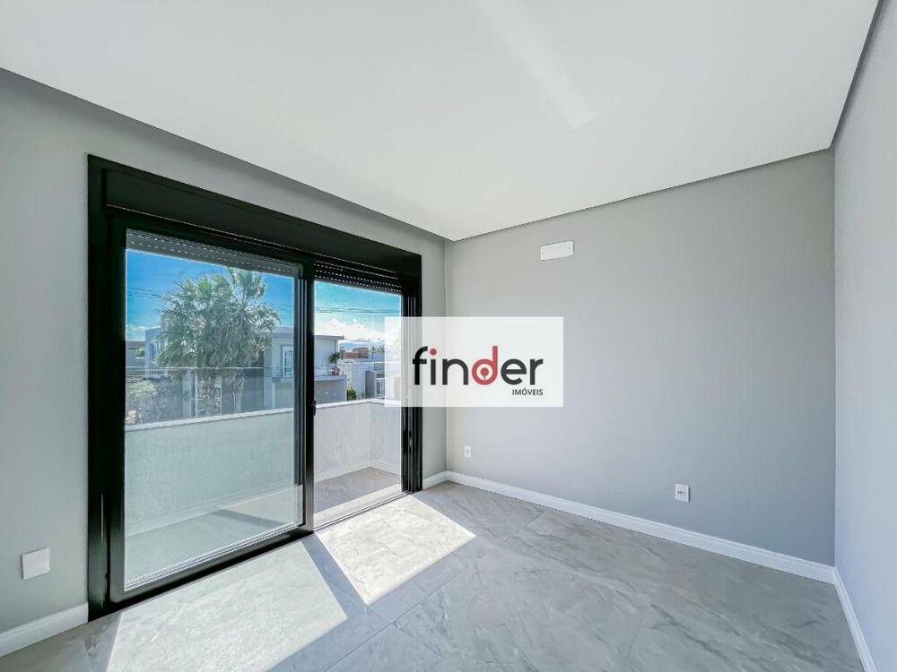 Casa à venda com 4 quartos, 220m² - Foto 10